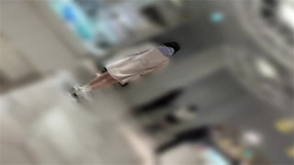 美女播音员MJ下班回家，真空制服湿身自慰诱惑 海报