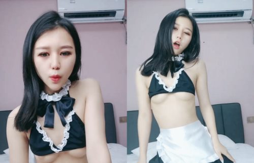女仆装萌妹深喉舔巨根特写！口技一流撩衣露乳，主动骑乘爆插粉嫩小穴 海报