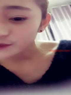 【直播】美女主播和妹妹包皮男三人行互玩性器官 海报