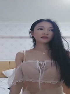 高颜值身材苗条长发美女主播第十四季 床上自摸道具JJ抽插自慰很是诱惑 海报