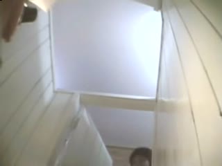 【偷拍】国产女子大学厕所偷拍，双镜头全方位，让你一次看个够 海报